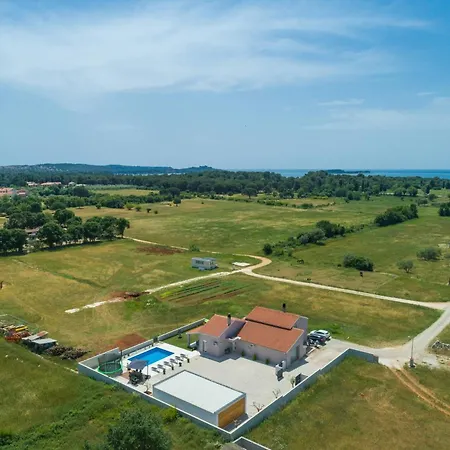 Ana Holiday home